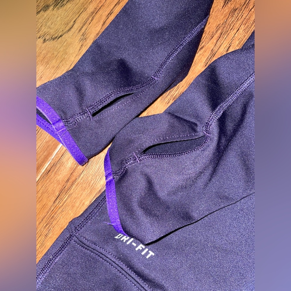 Nike Pro Hyperwarm Cowl Neck Pullover Women's Med… - image 4